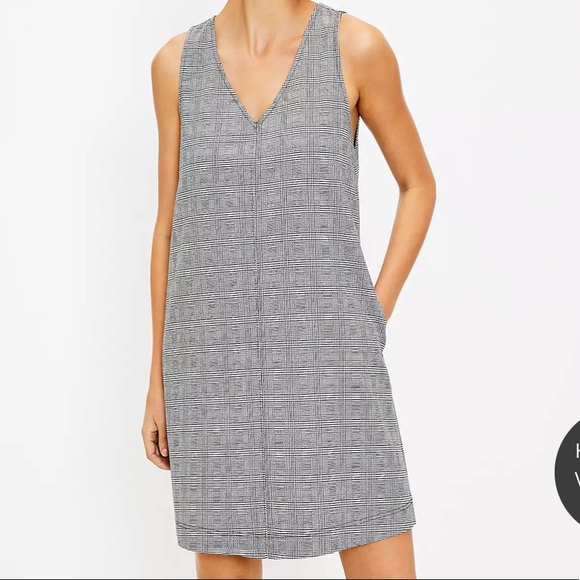 LOFT Plaid Double V Pocket Dress - Picture 3 of 3